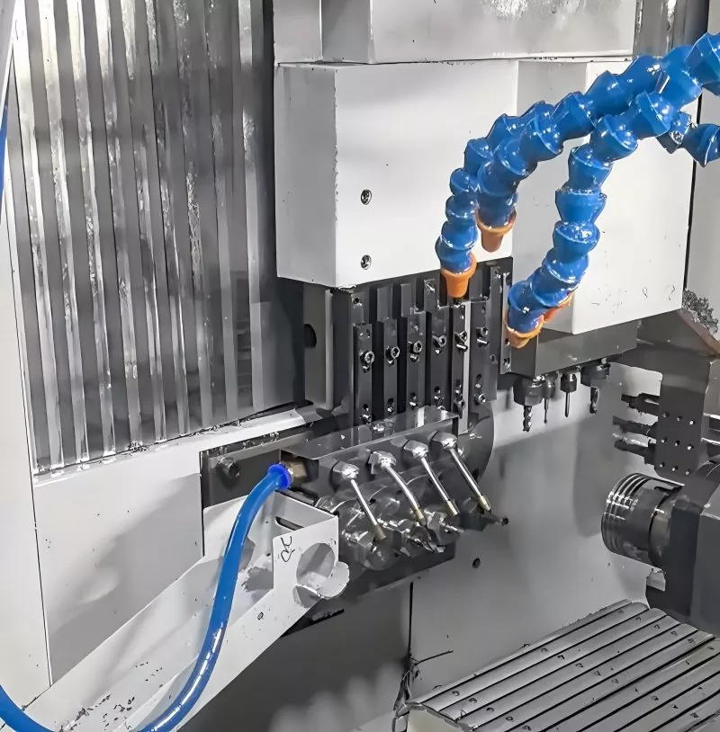 Zhangxue Motorcycles Race on the Track, Backed by the Strong Support of Tuoyuan Metal